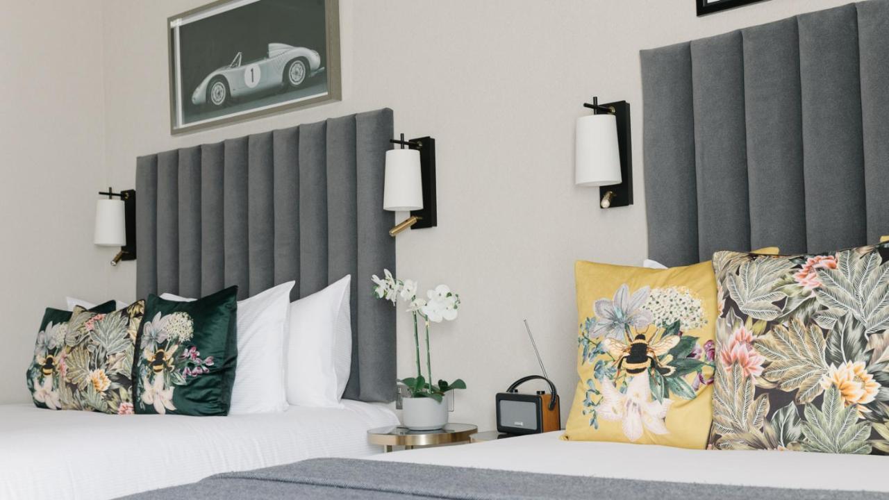 The Selwyn, Richmond Hotel