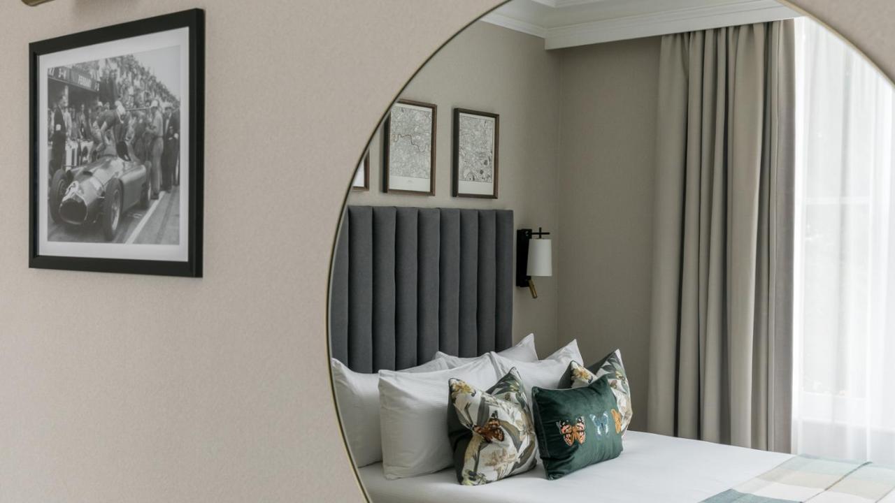 The Selwyn, Richmond 4*